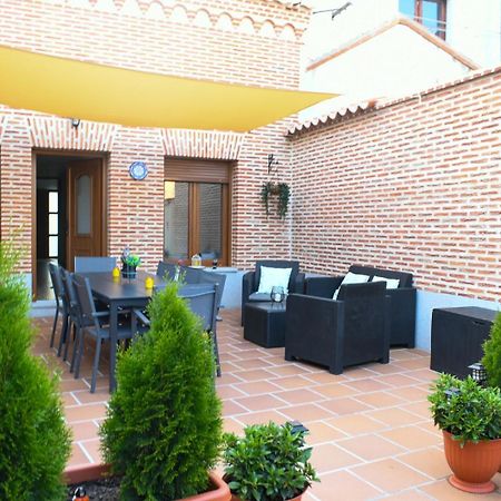 Casa Rural La Real Herreria Madrigal de las Altas Torres Exterior foto